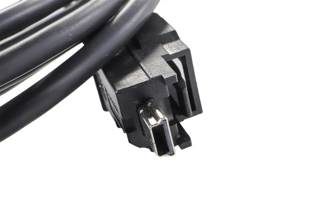 GM Genuine Parts USB Data Cable 86545739 — image 4